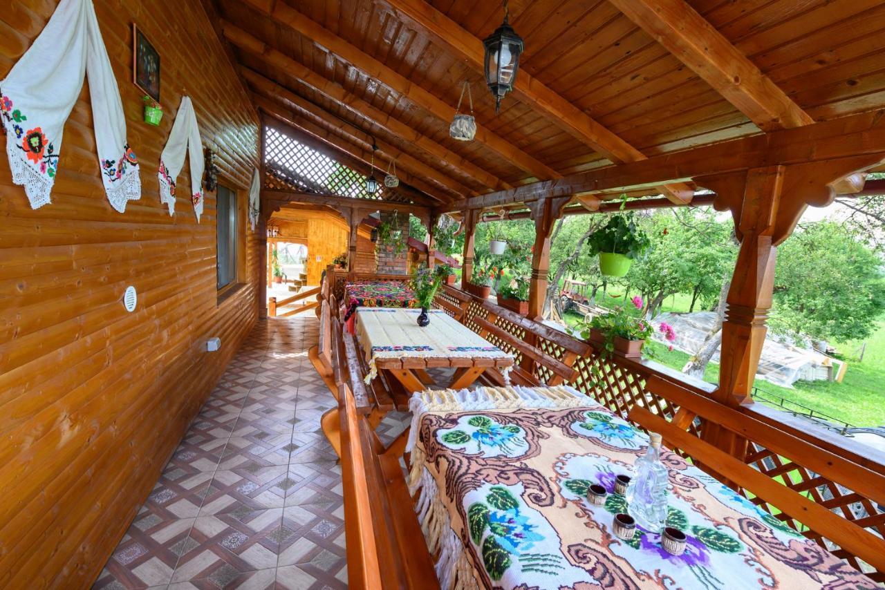 Hotel Sub Creasta Cocosului Breb Exterior foto